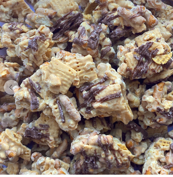 Peanut Butter Chocolate Chunk Nibbles